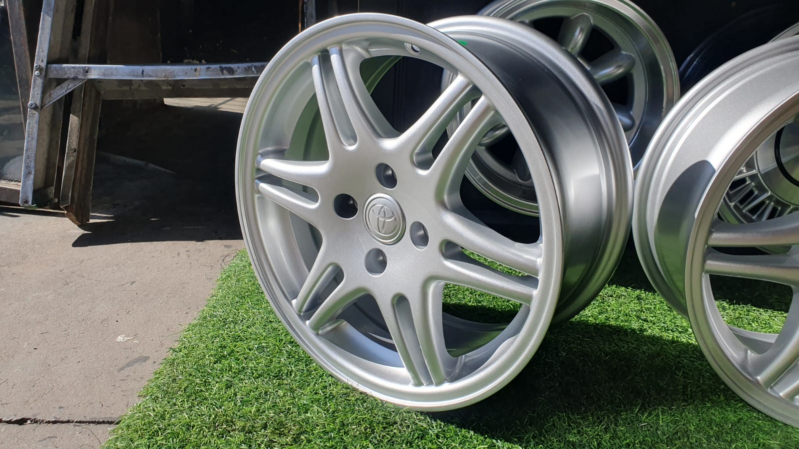 15 INCH TOYOTA RSI TWINSPOKE – GP Tyres & Mags